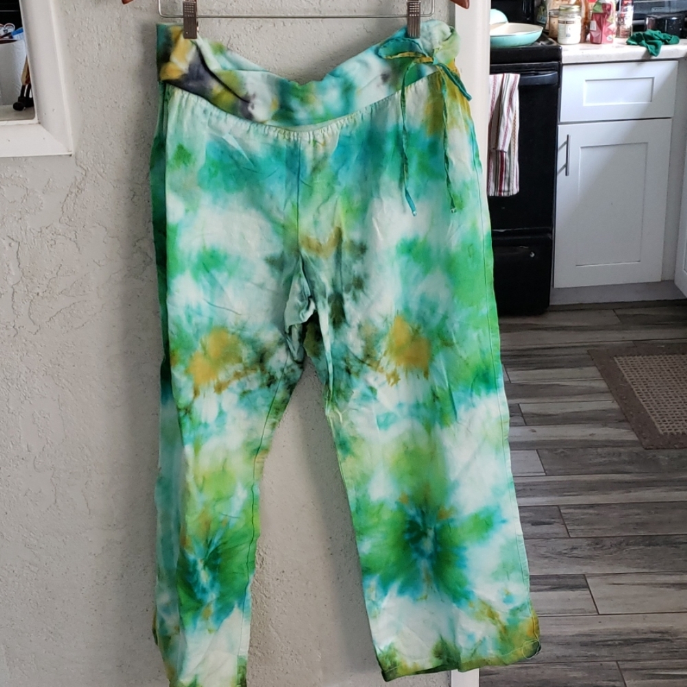 Tiedye wide leg pants